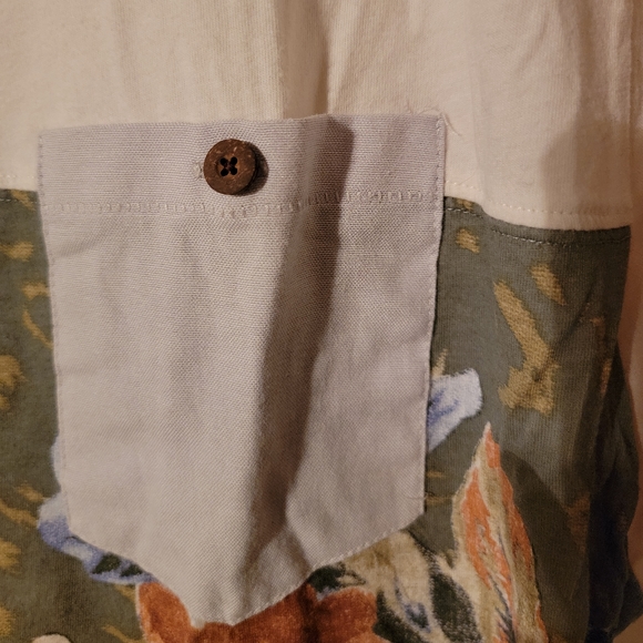 Men's Billabong T-Shirt - Picture 2 of 3